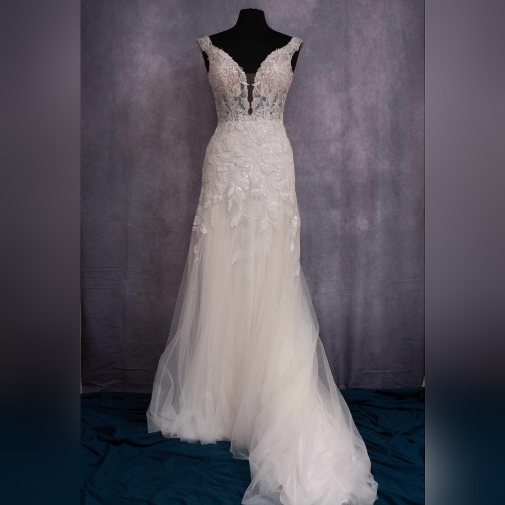 Lillian West Wedding Dress Size 12 in Sand/Ivory